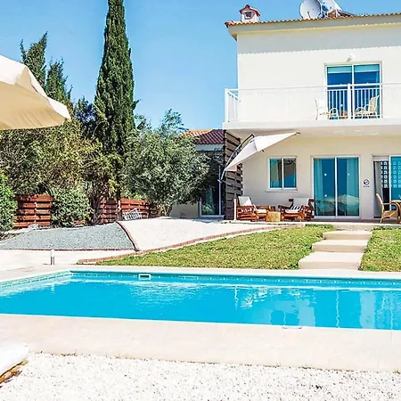 Villa Elena Coral *
